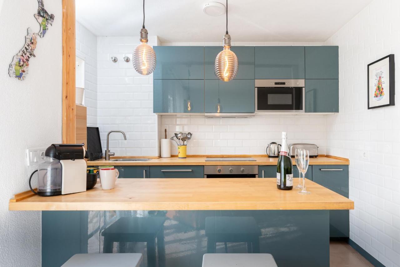 Lovely Apartment Next To The Beach 토레몰리노스 외부 사진
